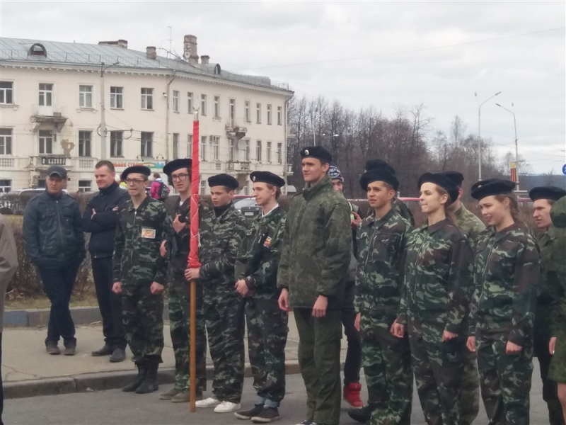 Автошкола «ПТЗ» поздравила победителей военно-патриотической игры «Зарница-Победа»